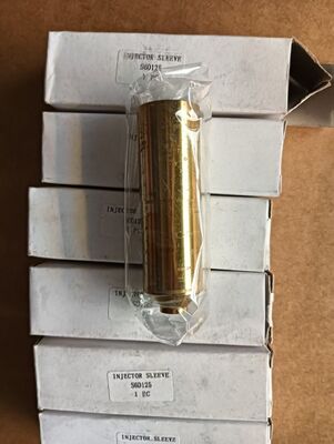 6D125 Diesel Engine Nozzle Injector Sleeve 6136-11-1130 6136111130
