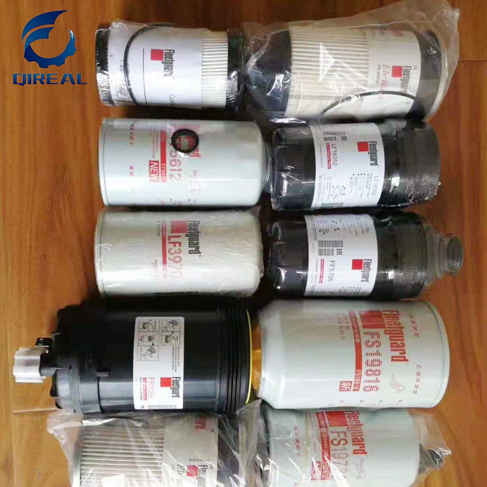 R200LC R200-5 Excavator Engine Oil Filter ME034605 LF3514 P550378 1-13240217-0